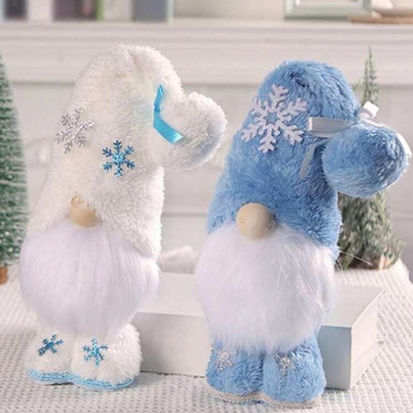 NWT- Set of 2- Stunning Super Soft- White & Blue ❄️ Winter Gnome Decorations - Picture 3 of 6